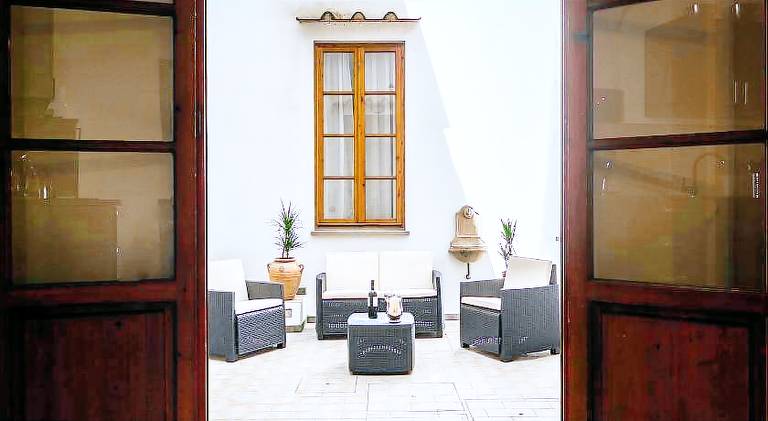 Spacious apartment | Close to Florence Cathedral | Pets allowed in Florence