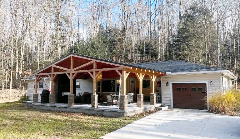 House Findley Lake