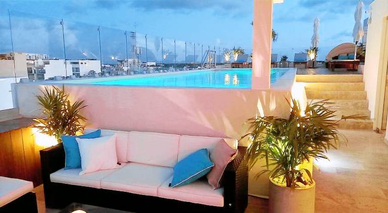 Holiday apartment with pool — photo 4