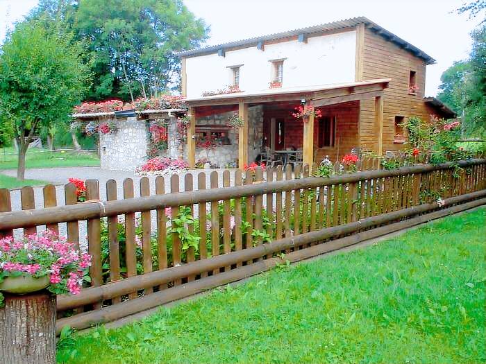 170 m&sup2; Ferienhaus