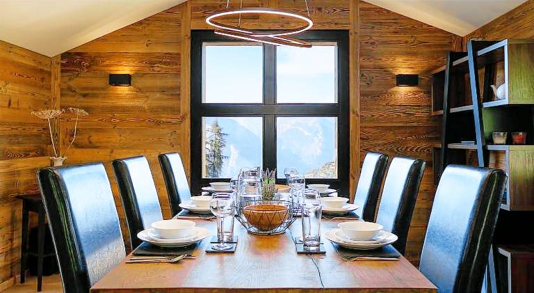 Chalet with 4 rooms for 10 persons — photo 3
