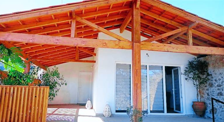 Holiday apartment with terrace & garden in Leiria