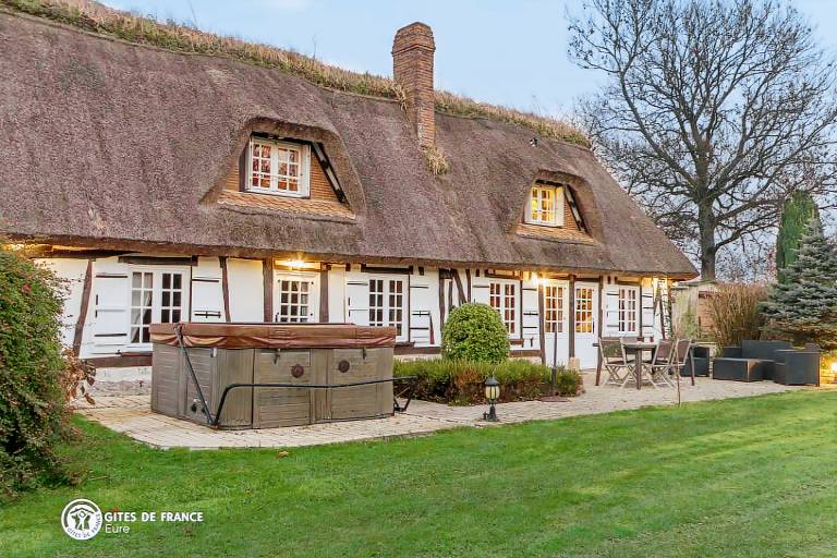 Gîte  Hauville