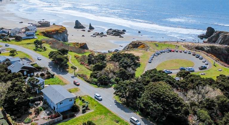 House with 4 rooms for 8 persons in Bandon, OR
