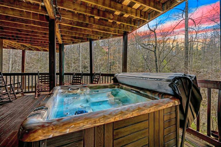 Blackjack: Theater, Gameroom, Hot Tub, Firepit in Gatlinburg, TN