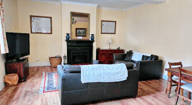 House with 2 rooms for 4 persons — photo 2