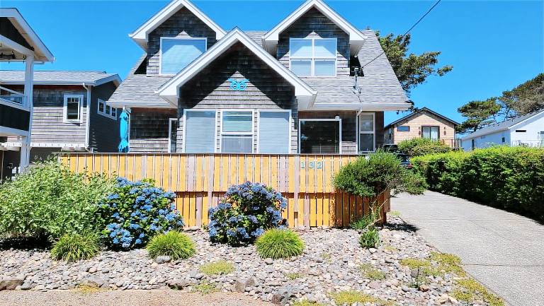 House  Cannon Beach