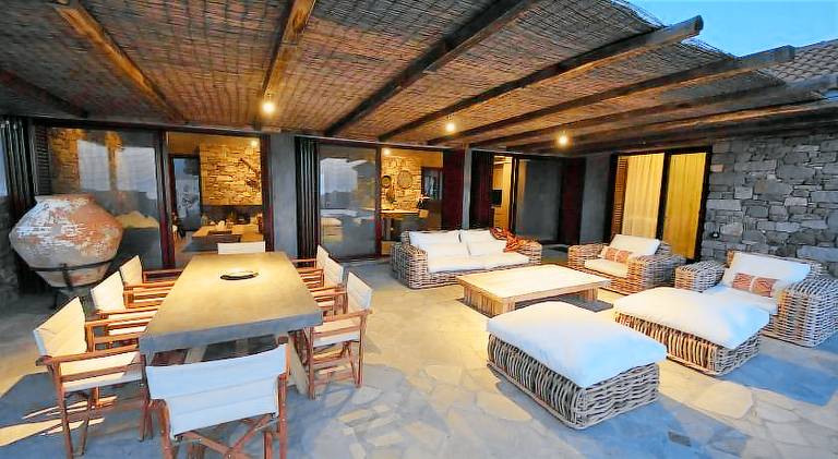 Villa with barbecue, garden & patio | Perfect for remote work — photo 4