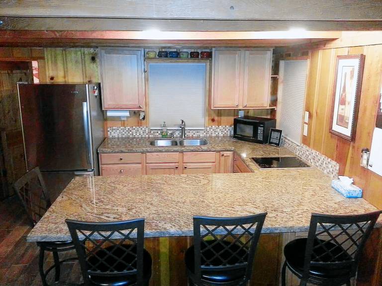 Cabin Stateline