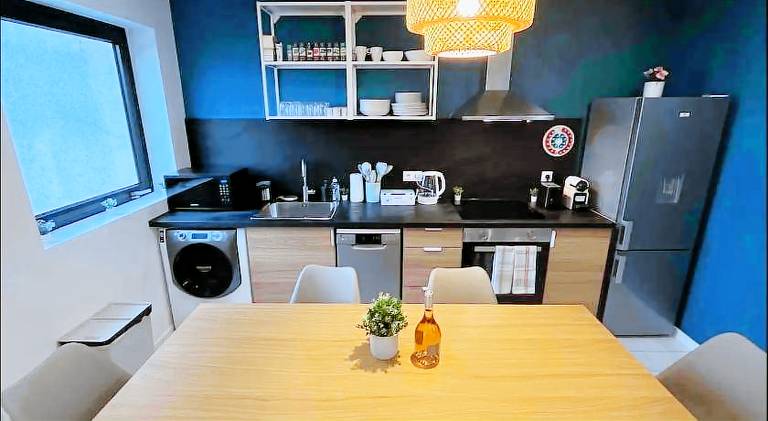 Apartment with 5 rooms for 16 persons — photo 3