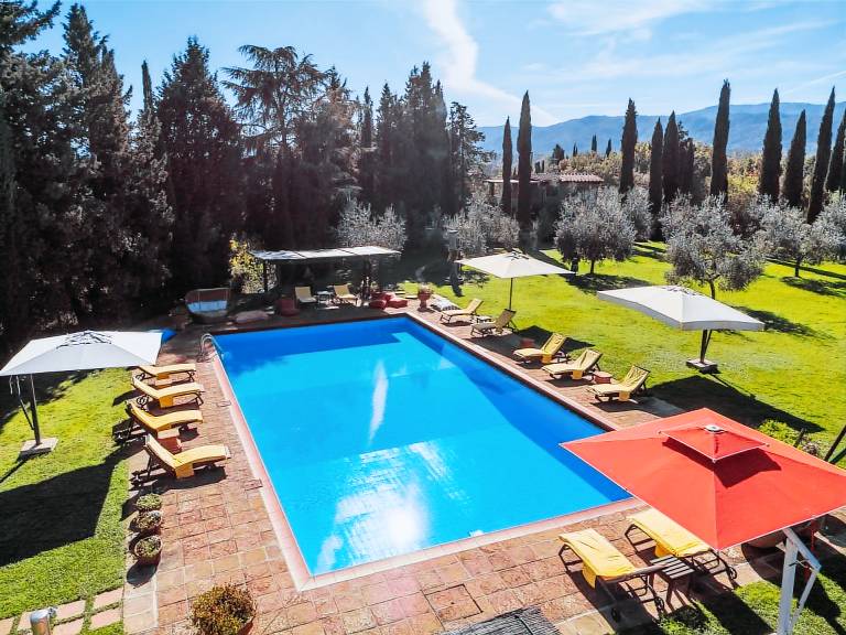 Fully equipped ample house with barbeque, patio & garden | Pets allowed — photo 4