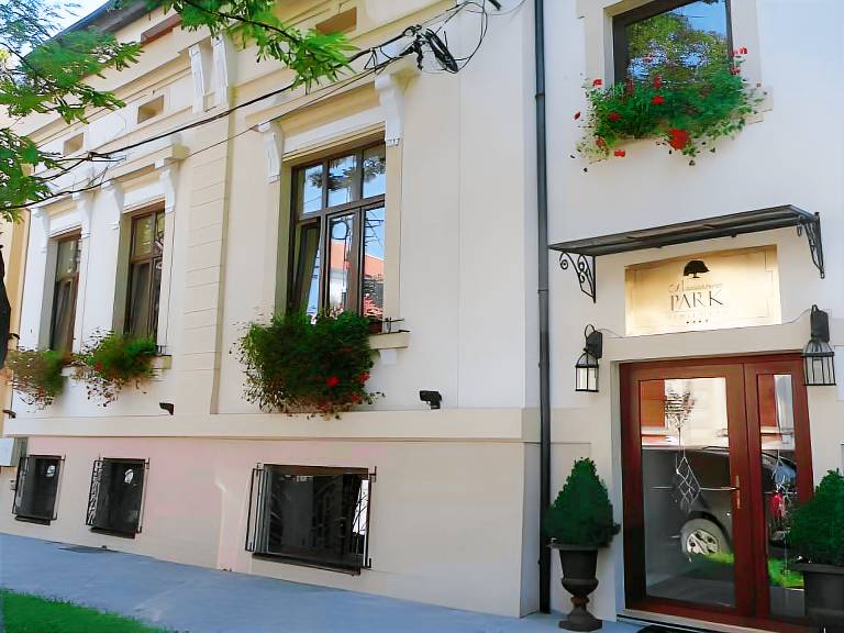 Park Villa - Boutique Hotel in Timisoara