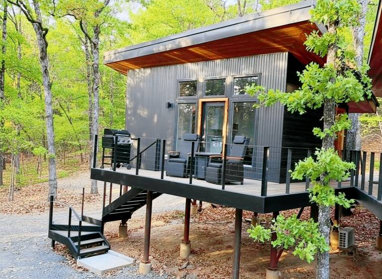 Cabin Van Buren