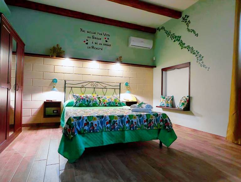 Vacation home with 1 room for 6 persons in Marsala