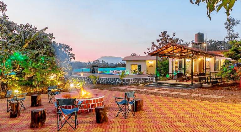 297 m&sup2; Villa