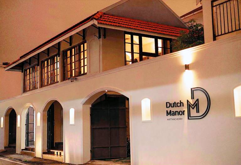 Dutch Manor Boutique Hotel