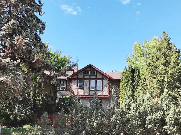 Bed and breakfast South Central