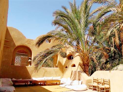 Lodge with patio, yard & barbecue in Siwa