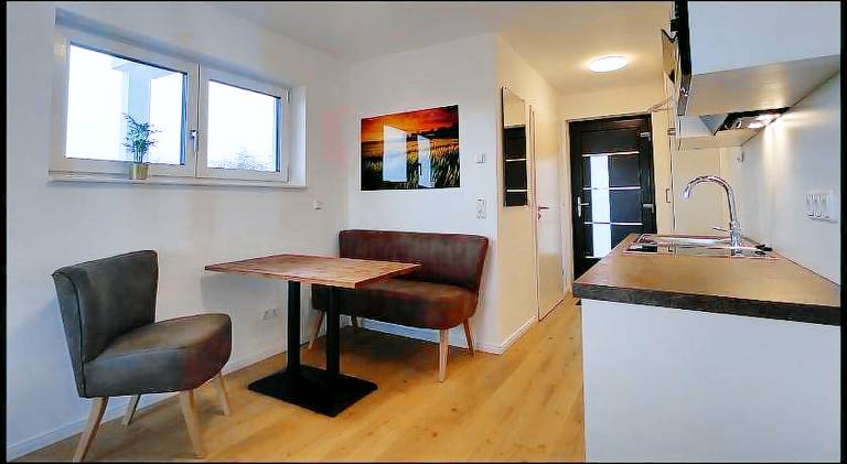 Serviced apartment with patio | Pets are welcome — photo 2