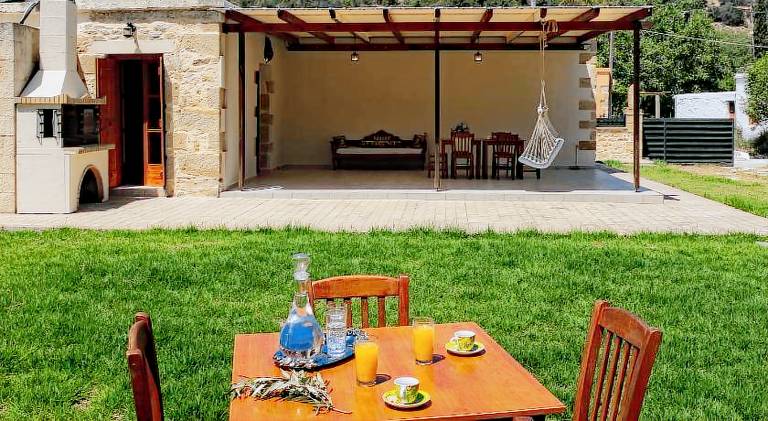 Villa Leonton with a private pool — photo 3