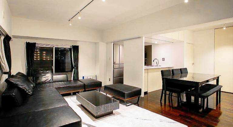 Holiday apartment with terrace | Dogs allowed in Tokyo
