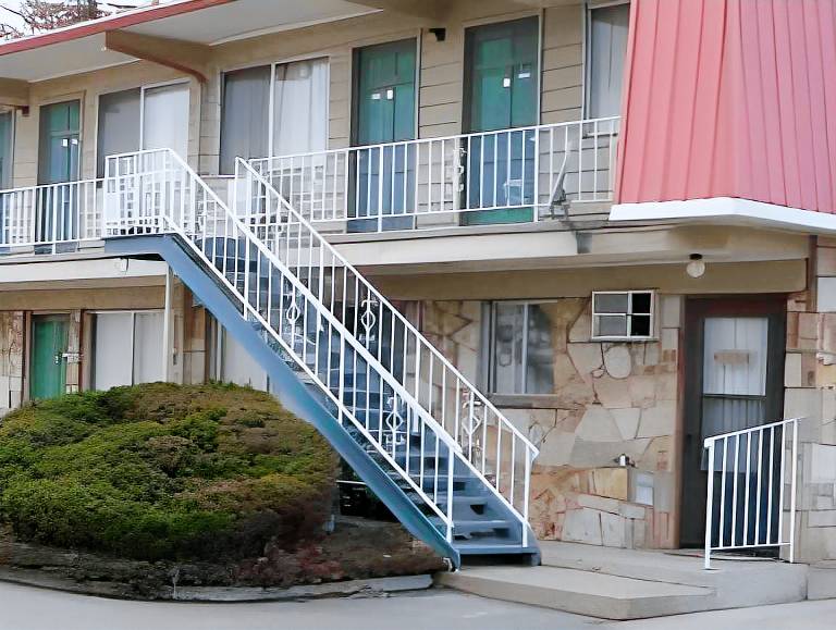 Royal Motor Inn in La Grande, OR