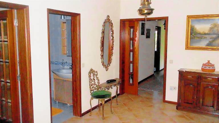 Children-friendly villa with patio, yard & grill | City view | Suitable for remote work | Pet-friendly — photo 5