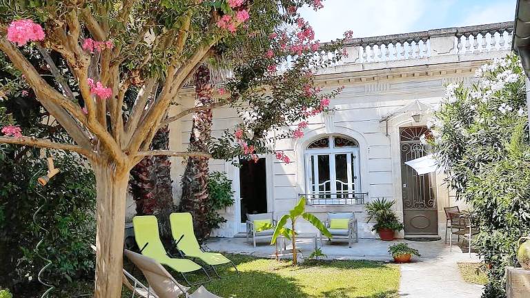 Casa Burdeos