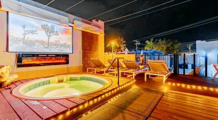 MI KASA HOT SPRINGS Clothing Optional, 420 Friendly, Adults Only, — photo 5