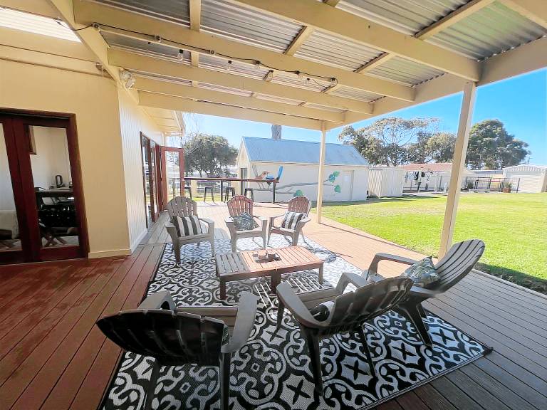 House Kingscote