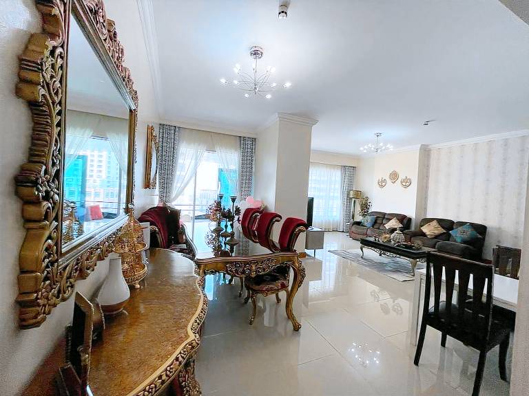 Rental apartment with pool — photo 2