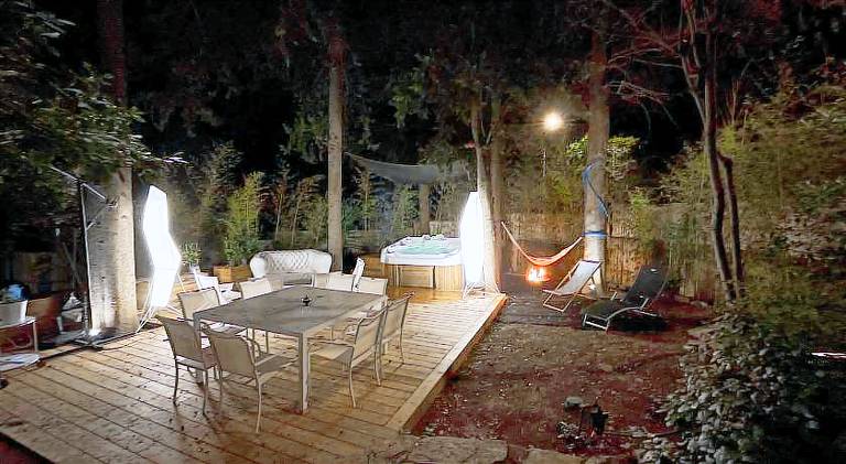 Villa with BBQ, yard & jacuzzi — photo 4
