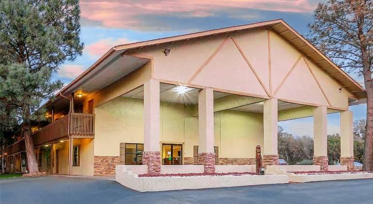 Best Western Pine Springs Inn — photo 2