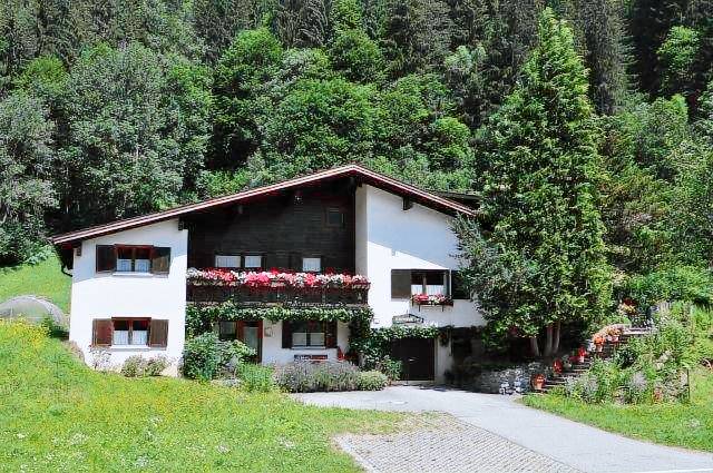 Rental apartment with 2 rooms for 6 persons — photo 2