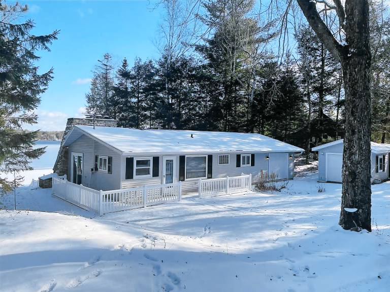 Cabin Lakewood
