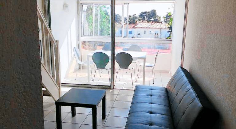 Apartment with pool — photo 3