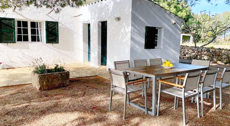 Villa with yard, BBQ & terrace — photo 4