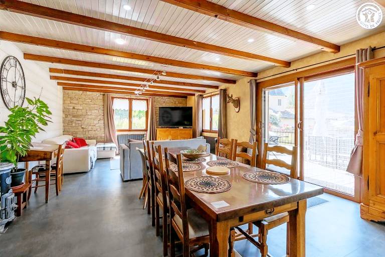 Gite with patio | Pet-friendly — photo 3