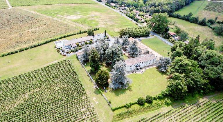 Pey La Tour - Logis Hotels & Restaurant in Libourne