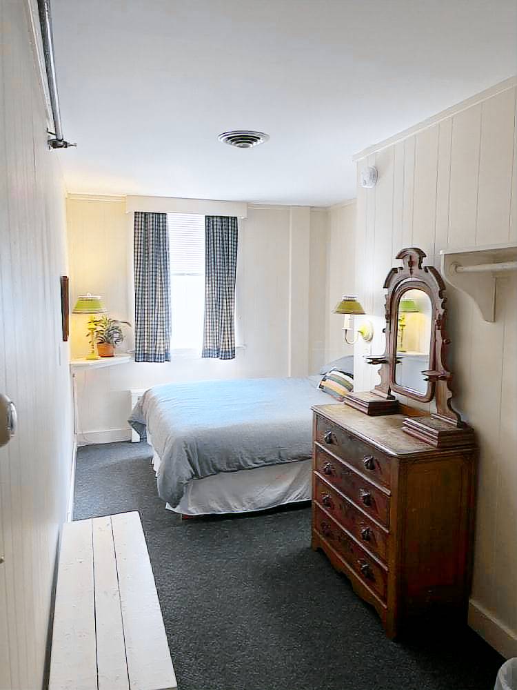 Lodge Wilmington
