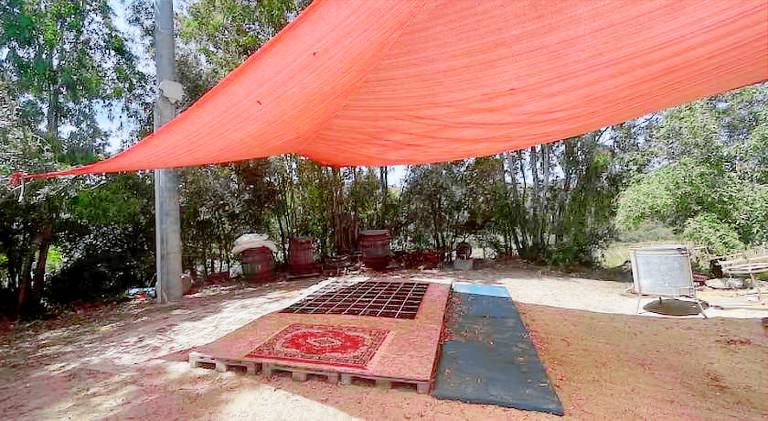 Tent with 1 room for 4 persons — photo 4