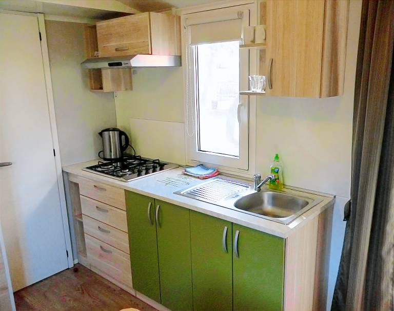 Beautiful vacation home with grill & yard | Sea view | Next to the beach | Dogs allowed — photo 3