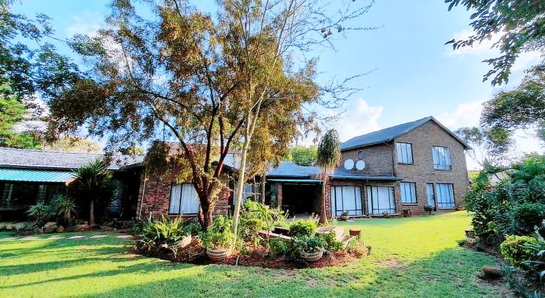 Bed and breakfast  Halfway House