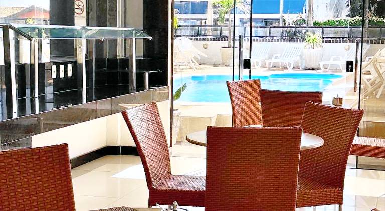 Las Brisas Beach Hotel — photo 4