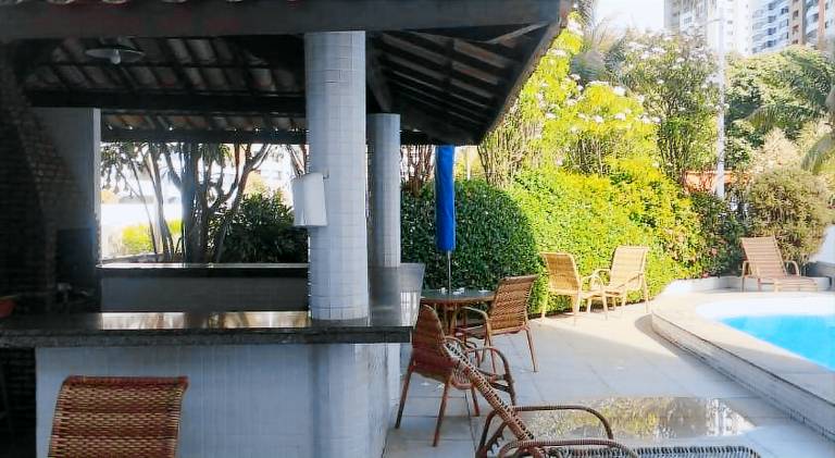 Holiday apartment with pool — photo 5