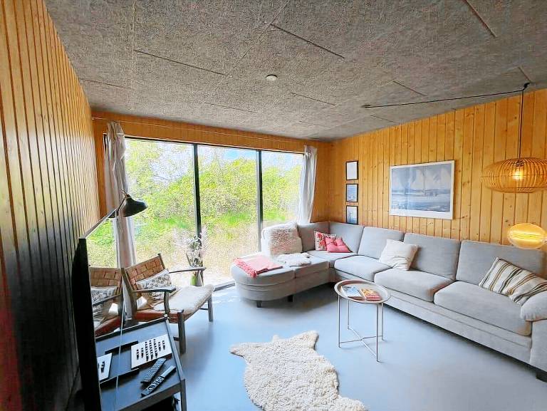 House with yard, terrace & BBQ — photo 3