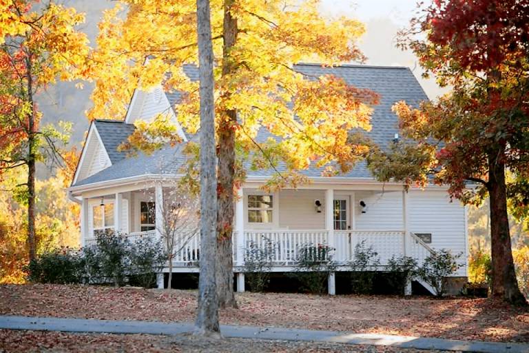 Cabin Mena
