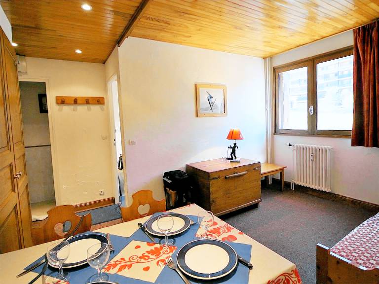 Charming renovated T2, comfortable, pets allowed, 4 pers. in Tignes