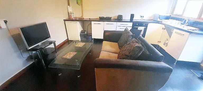 4 Guests - Pet Friendly - 13 min to the Beach — photo 4