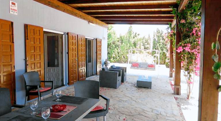 House with pool in Nijar